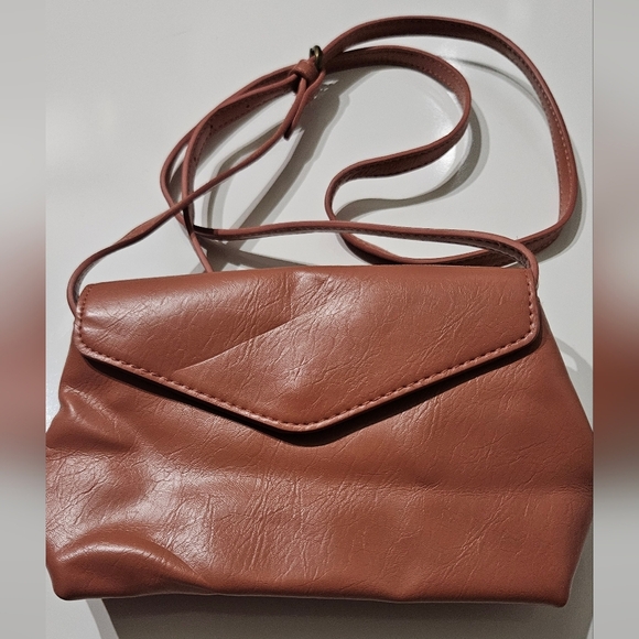 Universal Thread Handbags - Universal Thread Brown Crossbody Bag